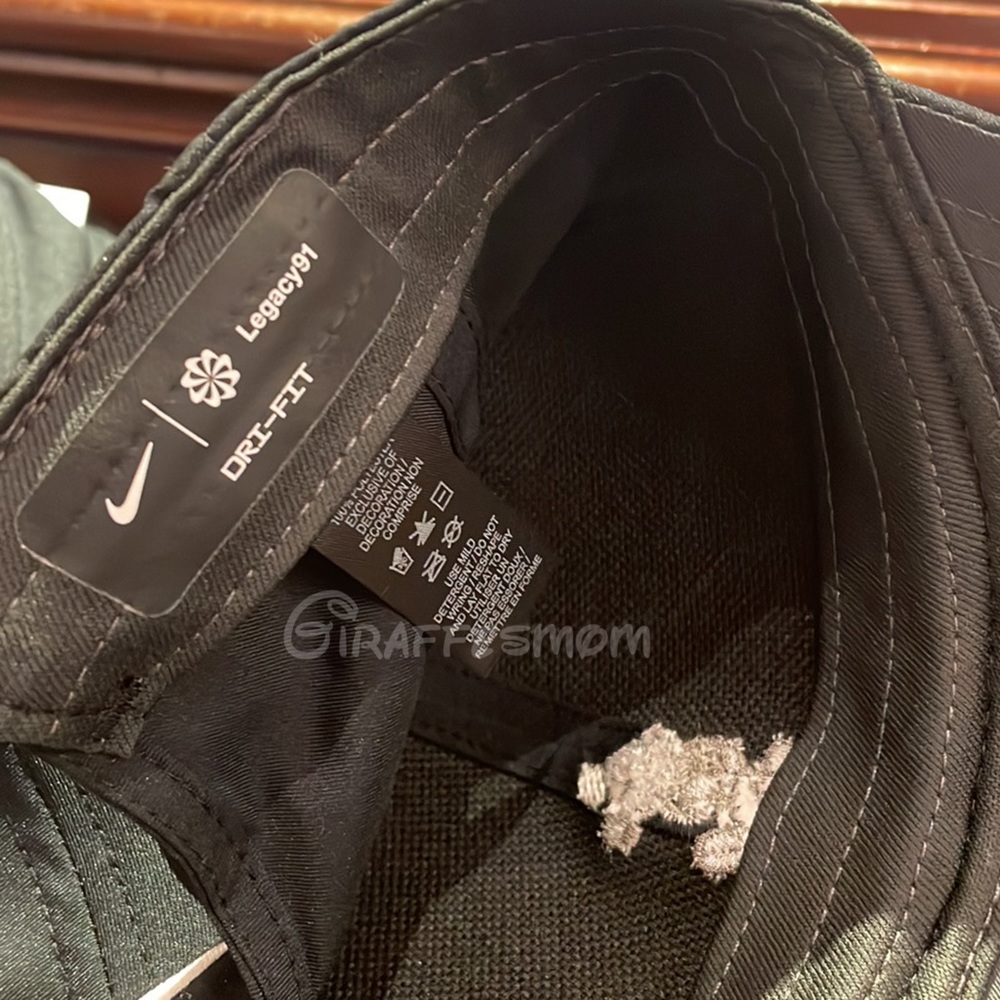 Disney Parks Mickey Mouse Black Nike Dri-Fit Golf Hat - Picture 2 of 3
